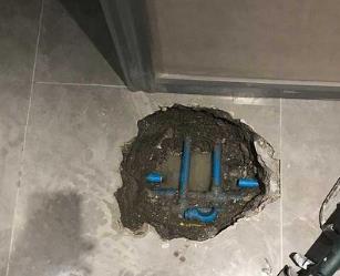 湾里阳台漏水维修公司分享下暖气管道漏水的原因有哪些